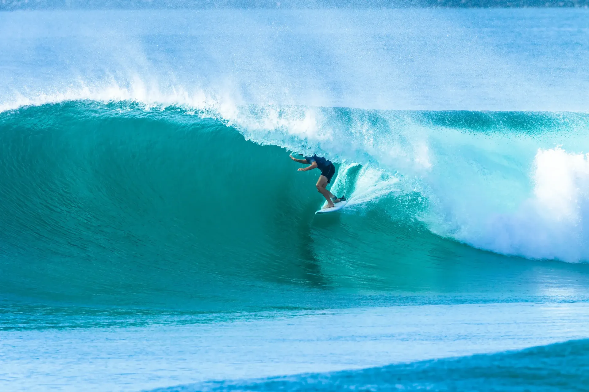 vague de surf, vivre a tarnos