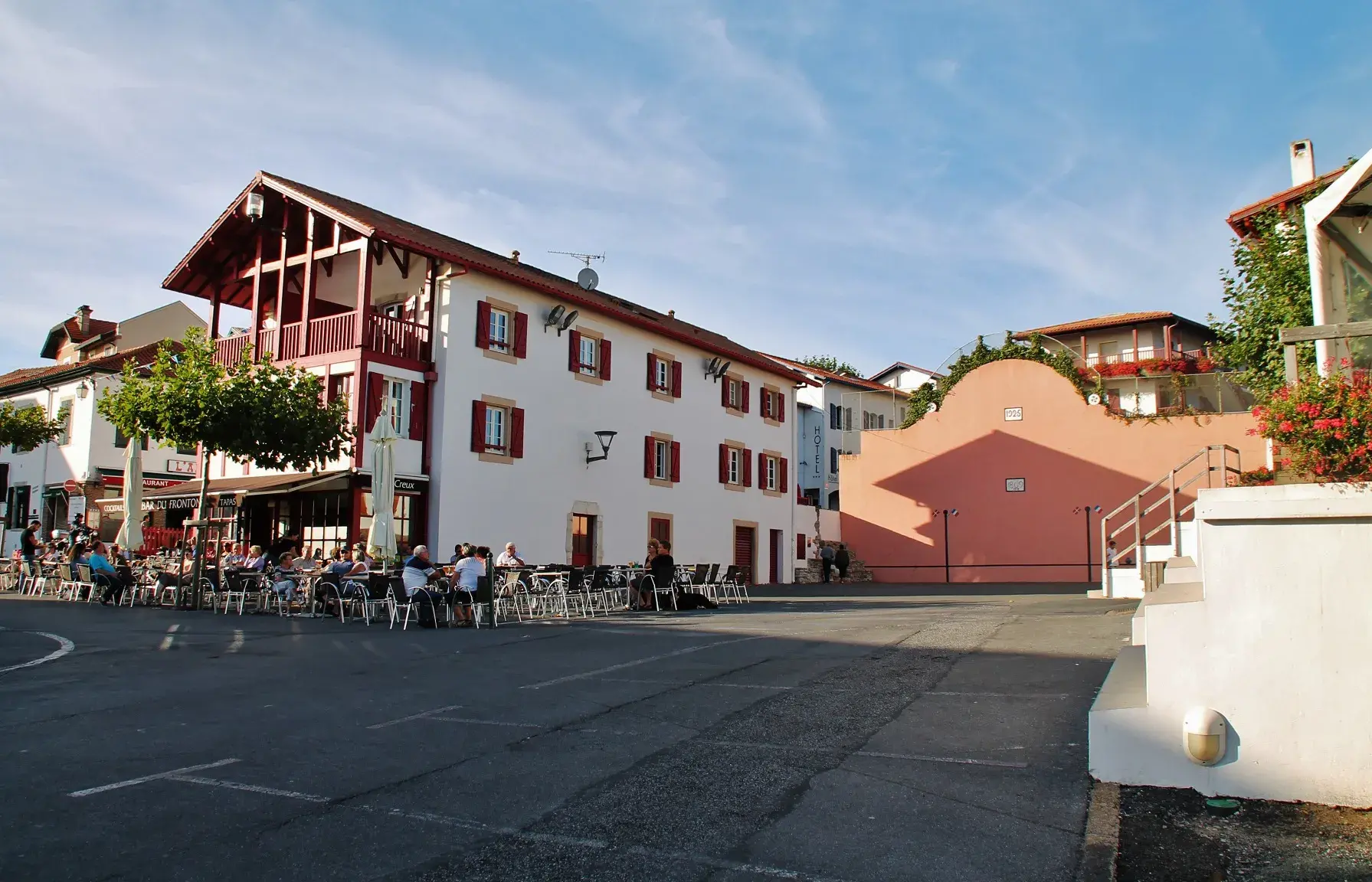 fronton pays basque immobilier